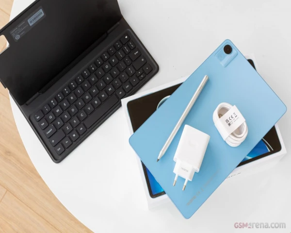 Realme Pad X display